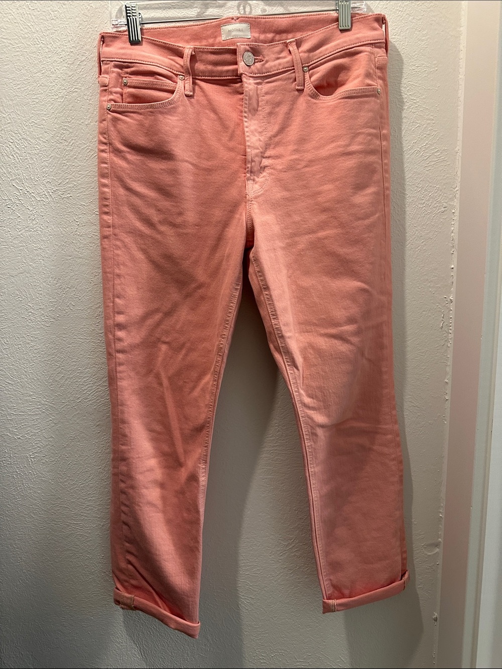 MOTHER Mid Rise Dazzler Ankle in Pink